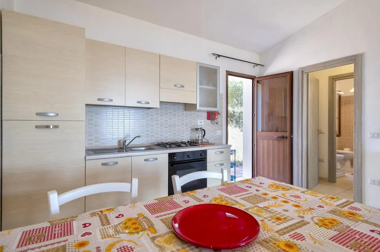הוילה Trinità dʼAgultu La Casa Del Guardiano Della Torre 2 בית נופש
